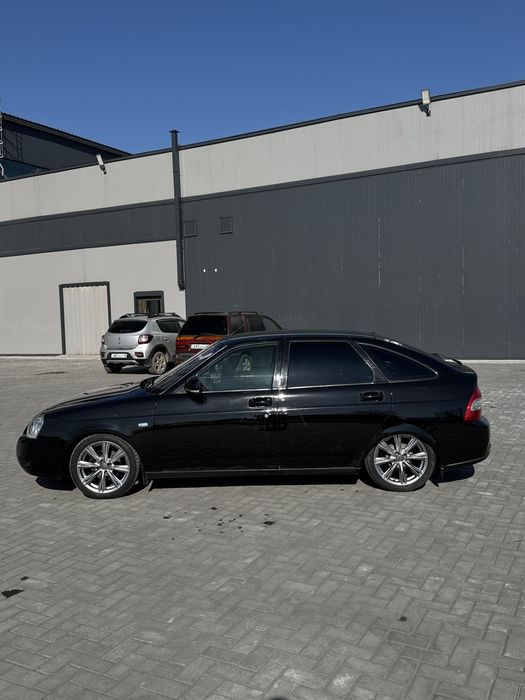 Продам Ладу Приору 2015