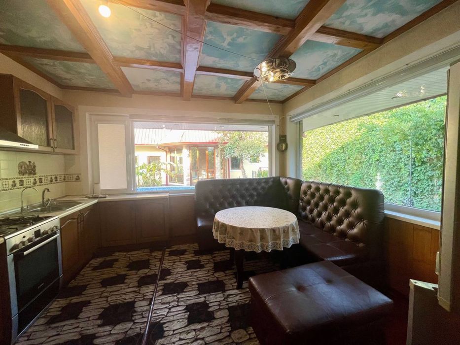 Аренда уютного домика с летним бассейном недалеко от Аэропорта (н953)