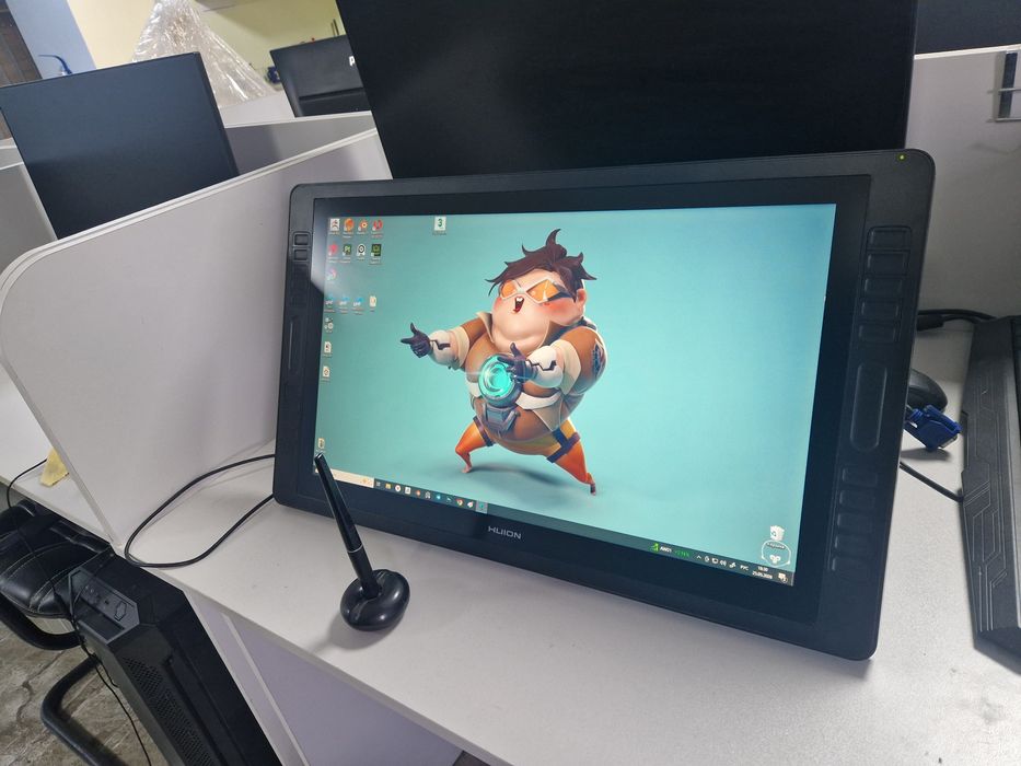 Графический планшет HUION Kamvas 22 черный