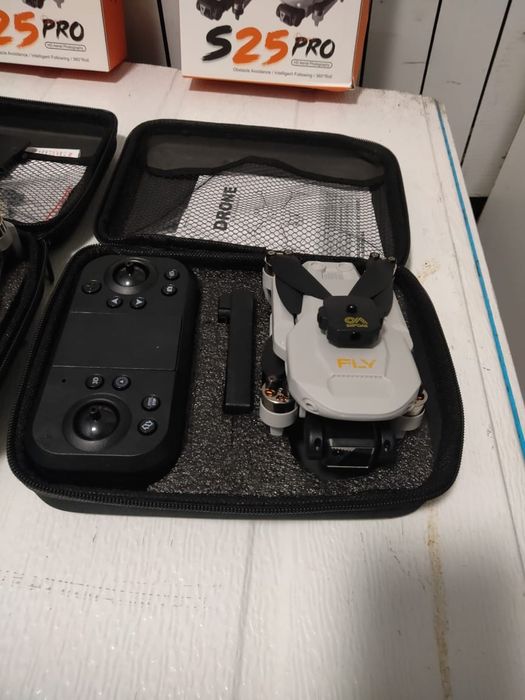 Продам дрон с камерой профессиональный