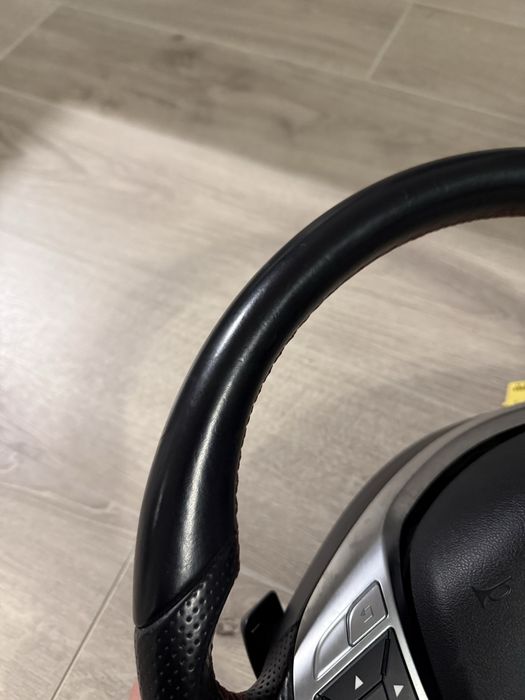 Волан Mercedes W212 AMG Мерцедес с пера