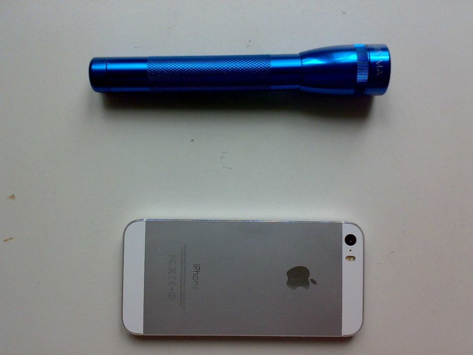 Фирменый фонарик.