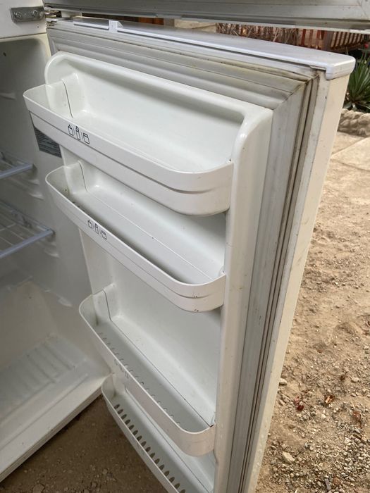 Продам холодильник срочно !!!