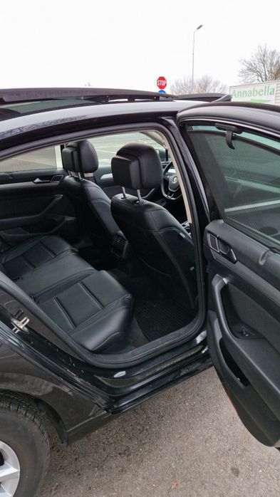 Volkswagen Passat 2.0TDI 150cp 2019 DSG panoramic distronic navi mare