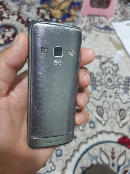 Samsung GT S5611