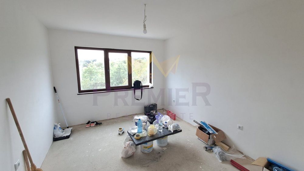 Продава се Къща в с. Осеново, Област Варна - 192 кв.м за 1016 €/кв.м - Снимка #9