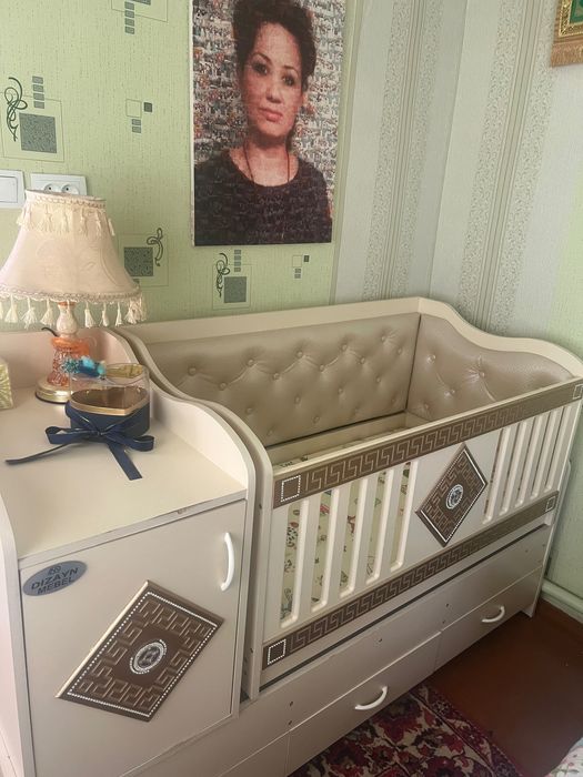 Детская кроватка -трансформер