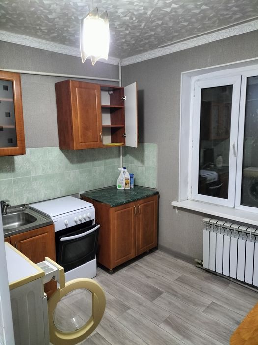 Сдать по месячно квартиру