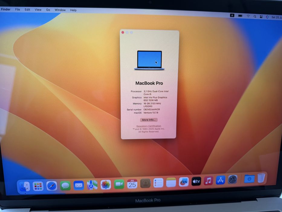 MacBook Pro 13” - Intel Core i5 3.1 GHz - 16 GB RAM - 1 TB SSD - Отлично състояние
