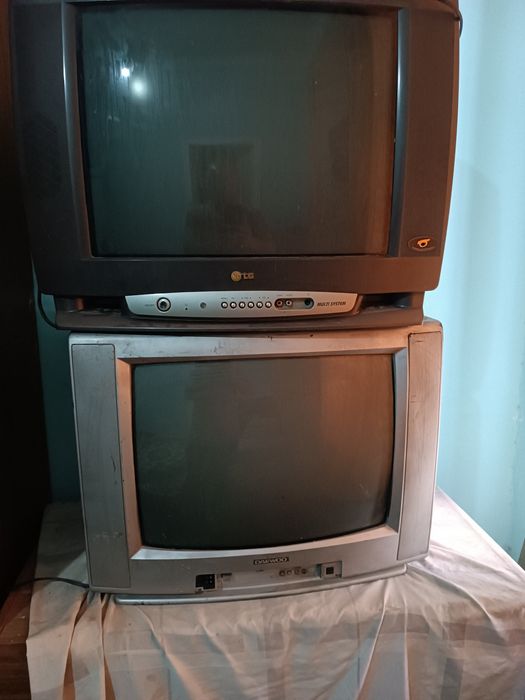 Телевизор  LG 50000сум