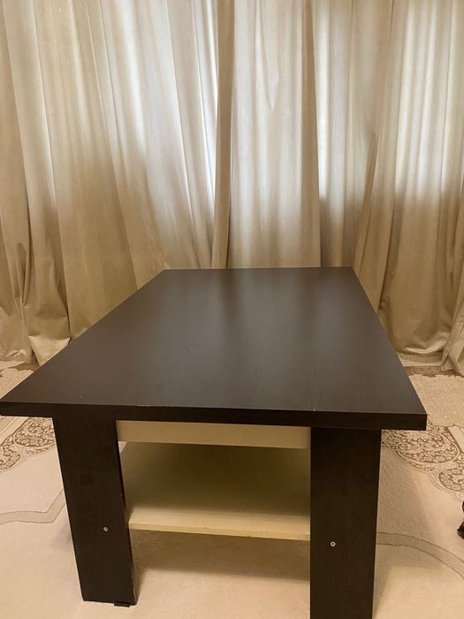 Продаётся стол в хорошем состоянии