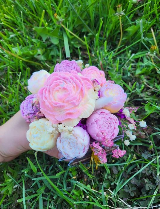 Натурални домашни соеви свещи