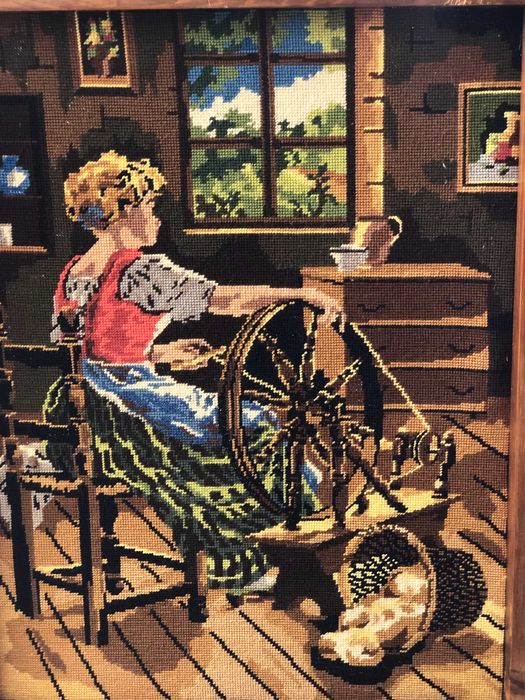 продавам стар гоблен със рамка