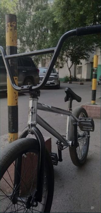 BMX kink состояние отличное 
незначительные BMXцарапин