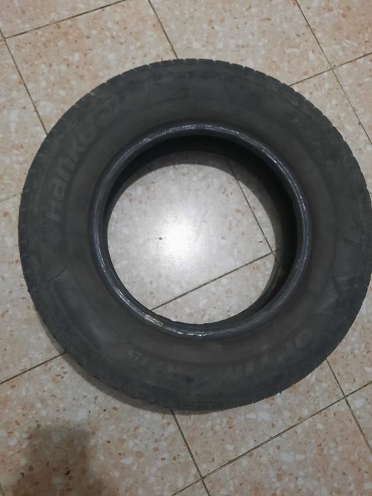Продам шины для кобальта