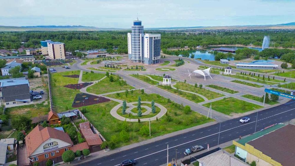 Продается 4 ком дом Людмила Империя