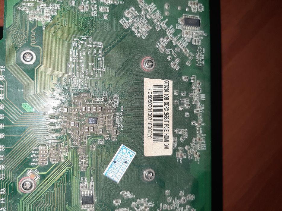 Продам видеокарту  GeForce GTS 250 1gb/256b