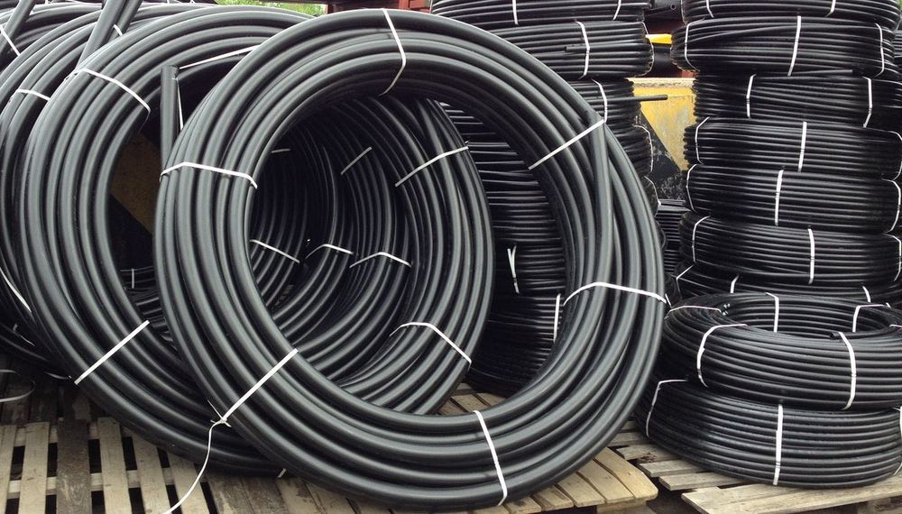 ПЭ ПНД Полиэтиленовые трубы Диаметром от 20мм до 1000мм..