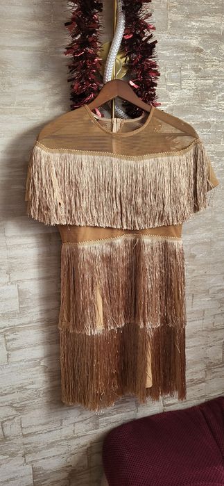 Платье нарядное коктельное вечернее