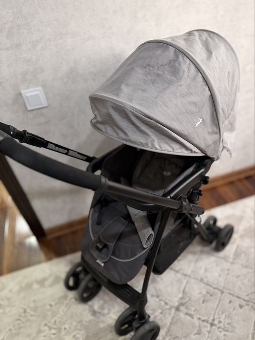 Детская прогулочная коляска Joie Mirus Ember