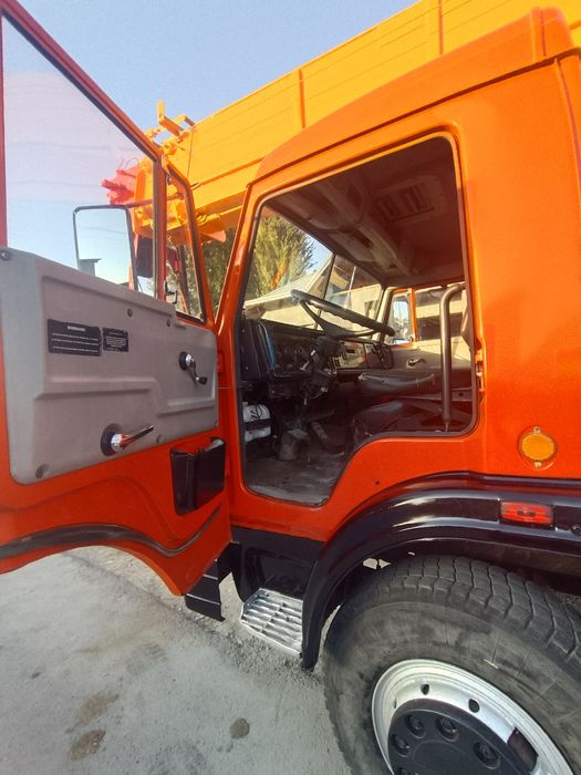 Автокран Ивановец