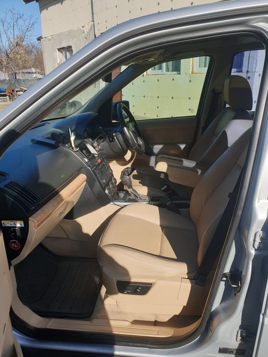 Land Rover Freelander 2,