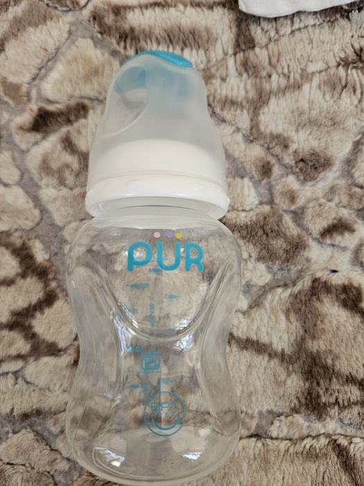 Hammasi yangi chaqaloqlar uchun butilka,soska va nasadkalar.