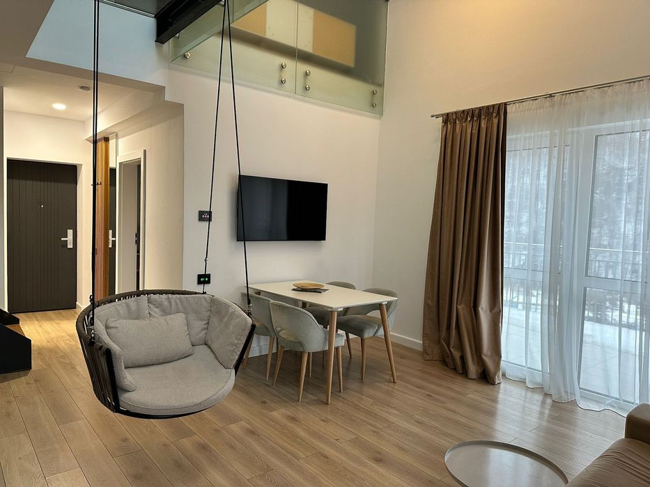 Vand penthouse 3 camere Sinaia, Etaj 8/9, bloc nou, zona SPA