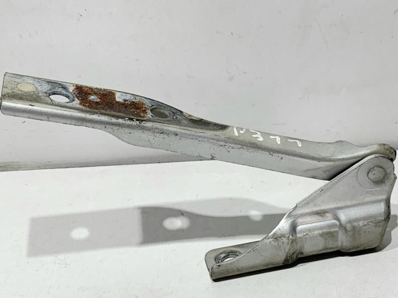 Balama capota stanga fata Volkswagen Polo 5 6R 6R0823301A culoare gri
