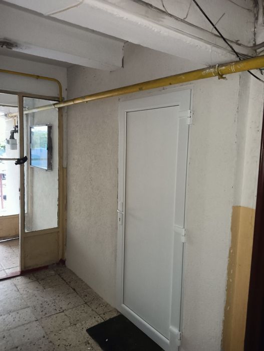 Vand garsoniera zona Obor