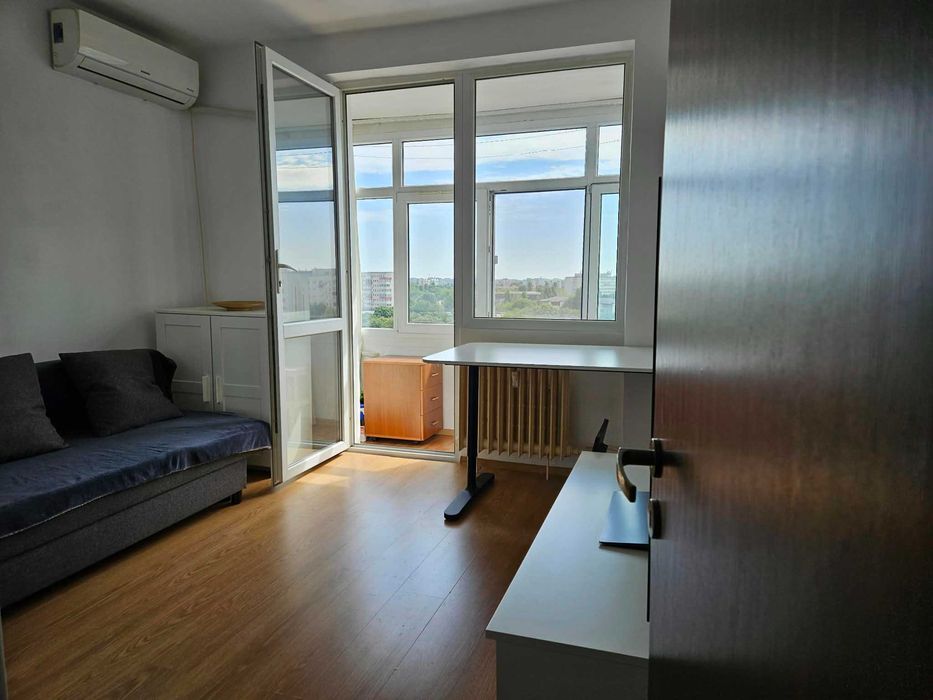 Apartament 3 camere de vânzare Giurgiului sector 4