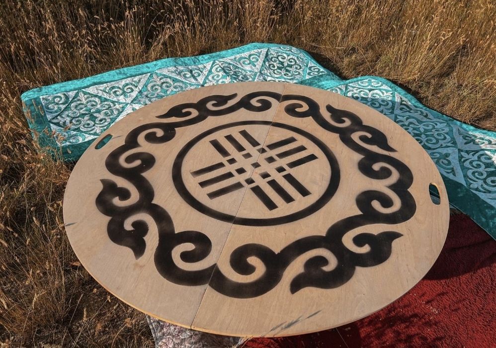 Круглый стол в аренду, доставка бесплатно