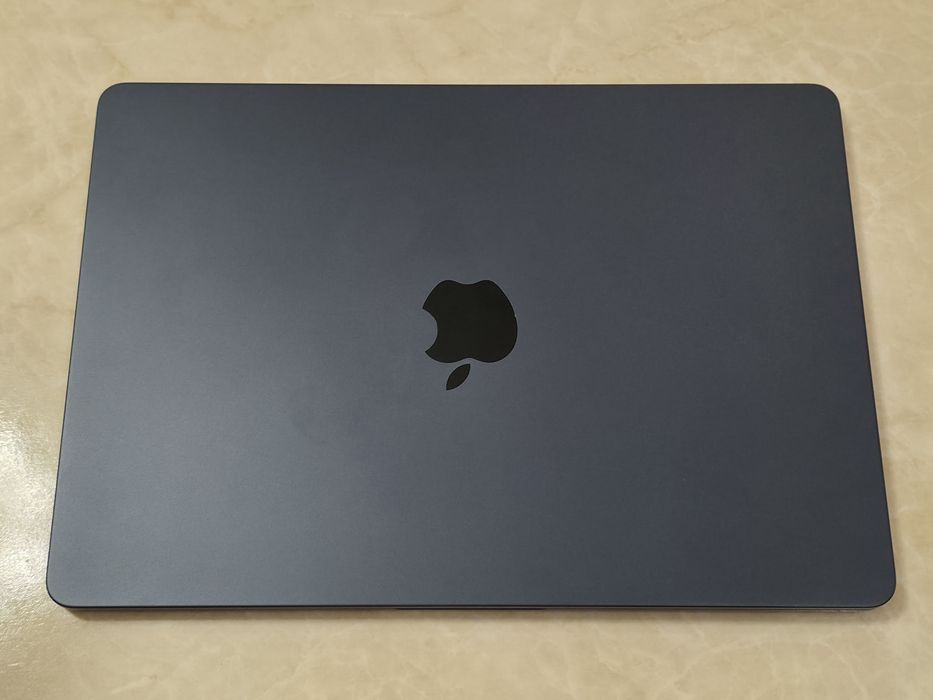 Продается MacBook Air 13" M2 (16/512/Midnight) в отличном состоянии!!!