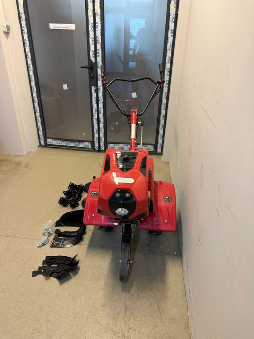 Мотофреза бензин. 5.2kW (7.0hp) 2+1 ск.+Аксесоар за фрезоване