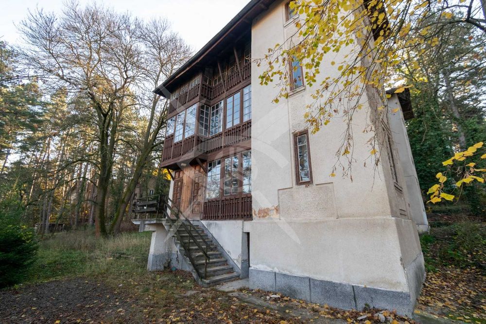 Продава се Двустаен апартамент в Банкя - 42 кв.м за 1905 €/кв.м - Снимка #1