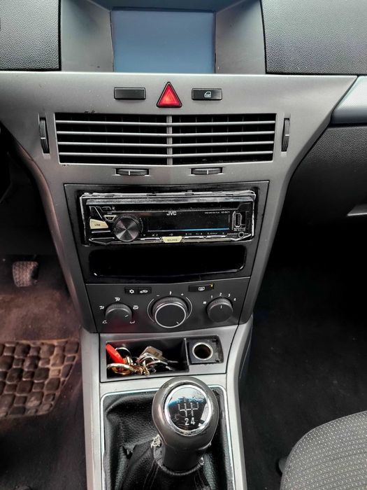 *URGENT*Opel Astra H*an 2005*1686 cmc Diesel*80 Cp*Euro 4*