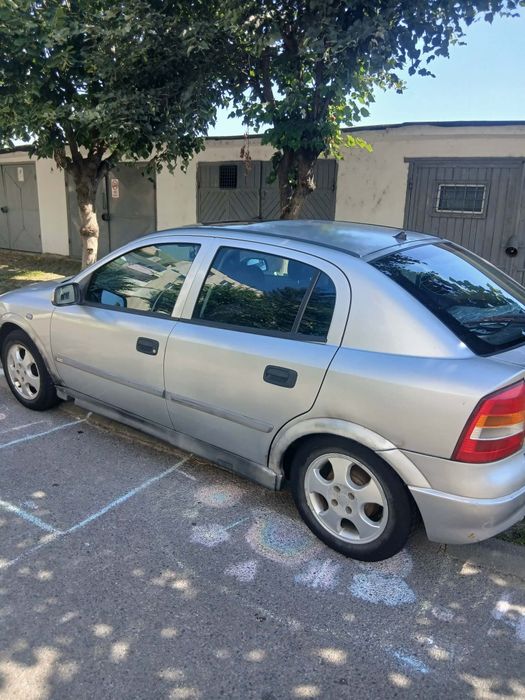 Ofer spre vânzare Opel Astra
