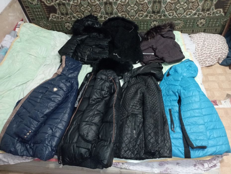 Продаются куртки