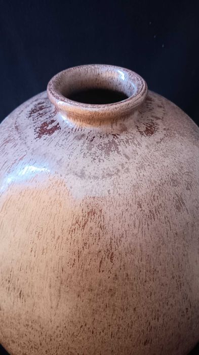 Красива керамична голяма ваза