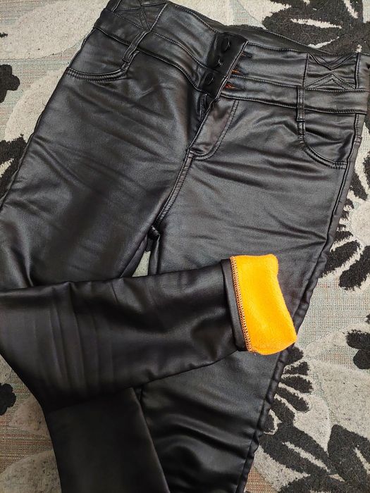 Продам брюки зима