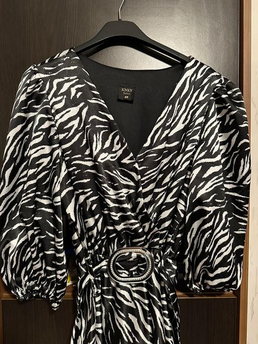 Rochie eleganta imprimeu alb negru