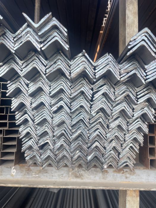 Ugalok har hil turlari mavjud