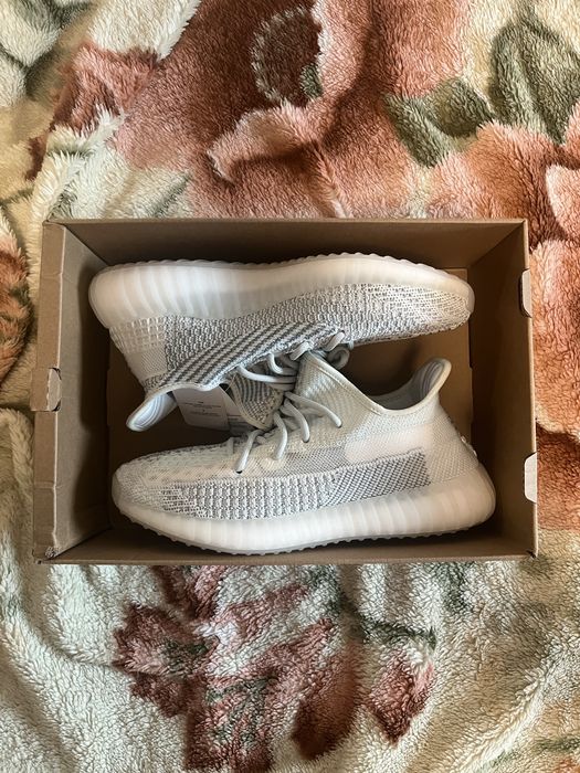 Yeezy Boost 350 Cloud White