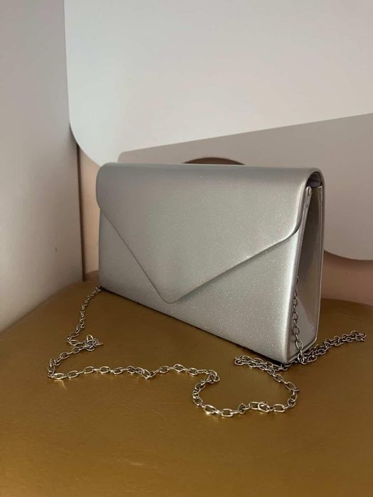 Сребърни вечерни дамски чанти