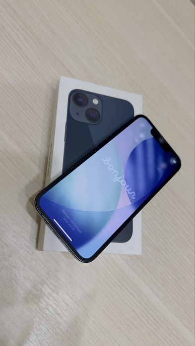 Продам Айфон 13 мини