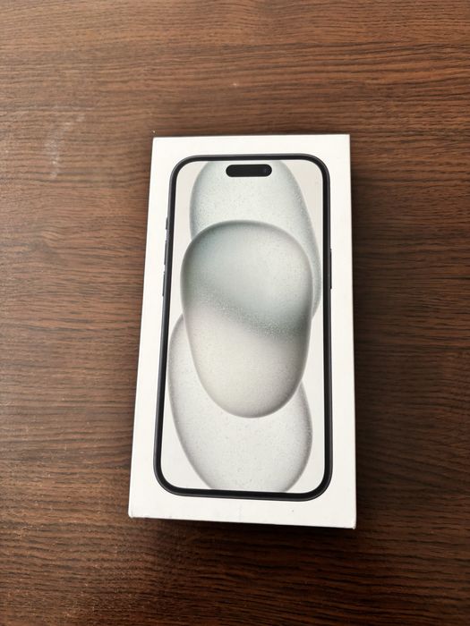 iPhone 15 128 гБ продавам