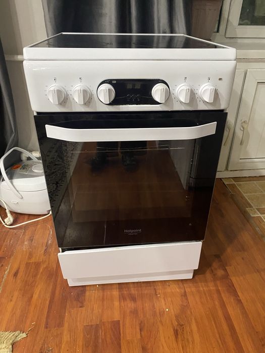 плита индукционная hotpoint