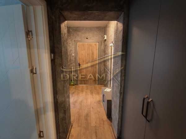 Двустаен апартамент в Центъра! 71891757