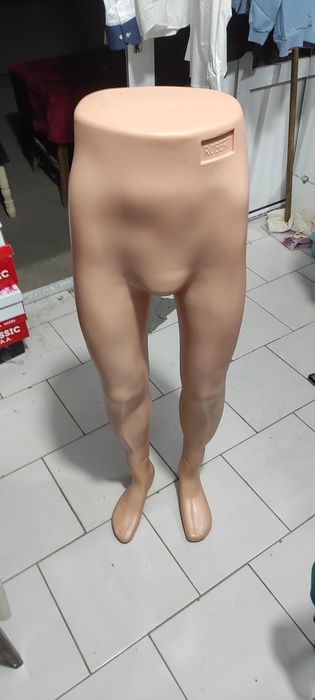 Manikenlar sotiladi yengi arzon