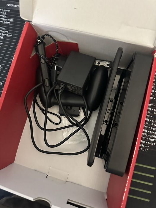 Nintendo Switch OLED – Full Box, Accesorii Originale
